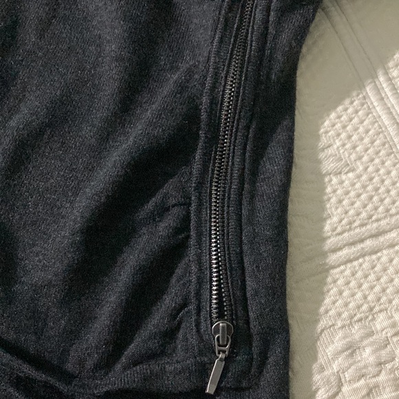 Reitmans cross over top with zipper detail lightweight sweater - Picture 5 of 7